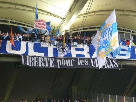 18-LYON-OM 01.jpg